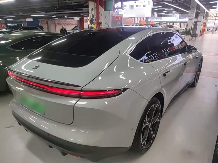 Фото 7 - Nio ET5