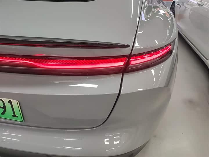 Фото 8 - Nio ET5