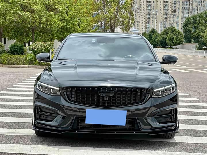 Фото 2 - Geely Preface