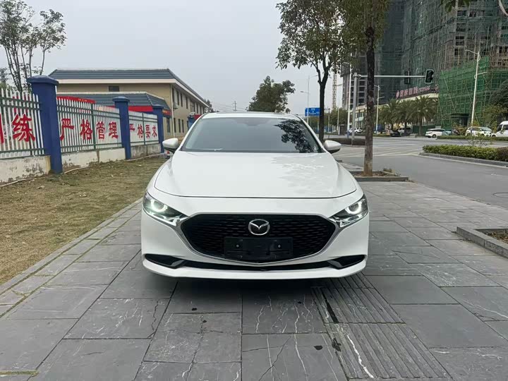 Фото 1 - Mazda 3 (Axela)