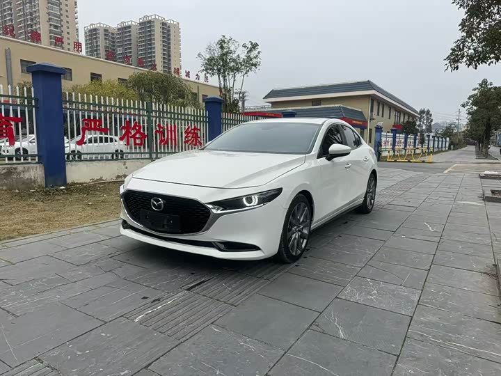Фото 2 - Mazda 3 (Axela)