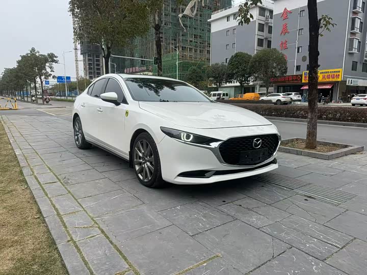 Фото 3 - Mazda 3 (Axela)
