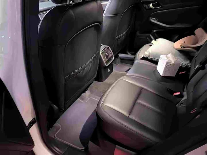 Фото 4 - Porsche Macan