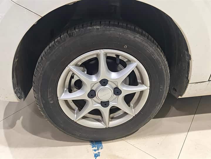 Фото 6 - Roewe Clever