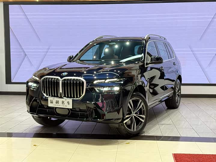 Фото 3 - BMW X7