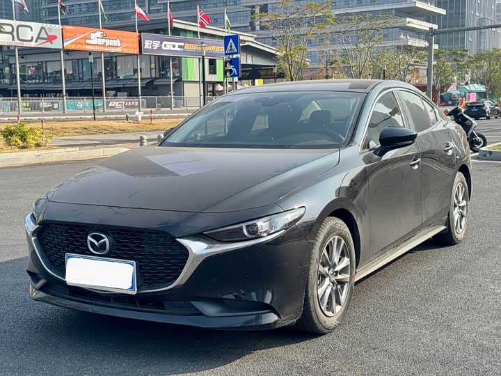 Фото 1 - Mazda 3 (Axela)