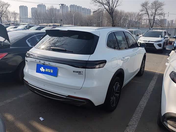 Фото 3 - Geely Galaxy Starship 7