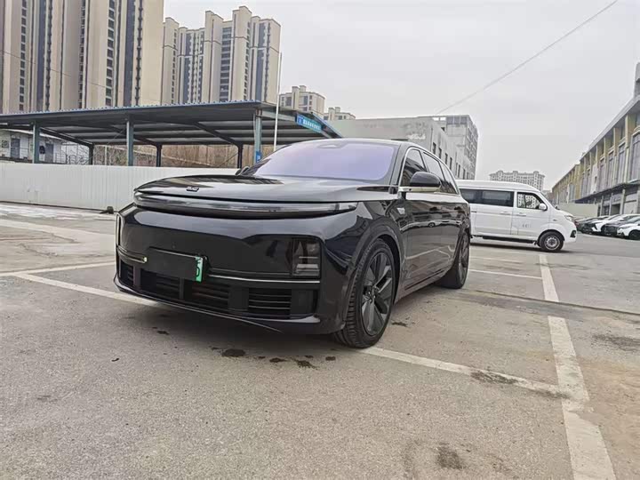 Фото 1 - LiXiang L7