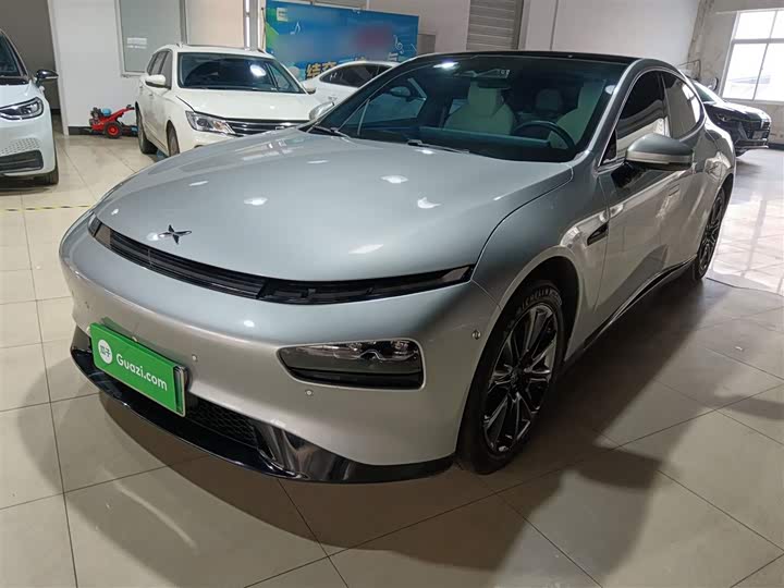 Фото 2 - XPeng P7