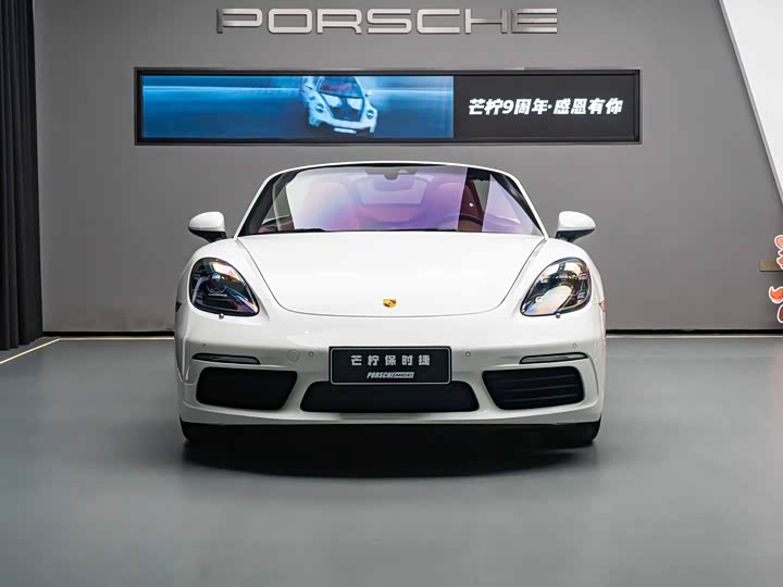 Фото 2 - Porsche 718