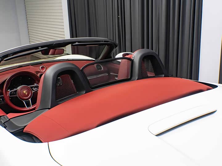 Фото 6 - Porsche 718