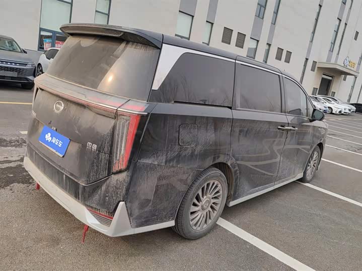 Фото 3 - GAC Trumpchi M8