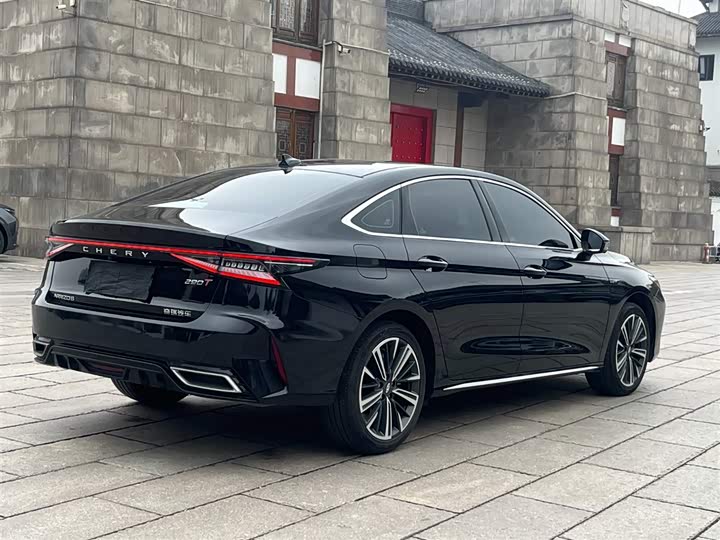 Фото 6 - Chery Arrizo 8