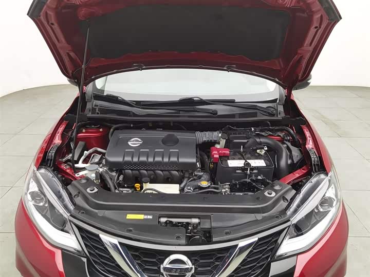 Фото 6 - Nissan Tiida