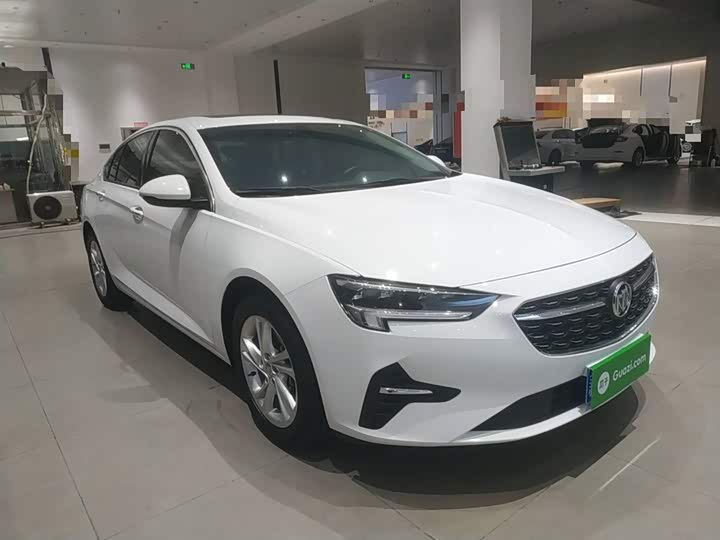 Фото 4 - Buick Regal