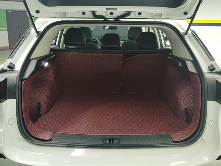 Фото 4 - MG Motor One