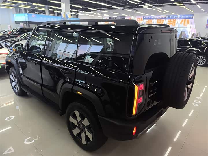 Фото 5 - BAIC Beijing BJ40 Hybrid