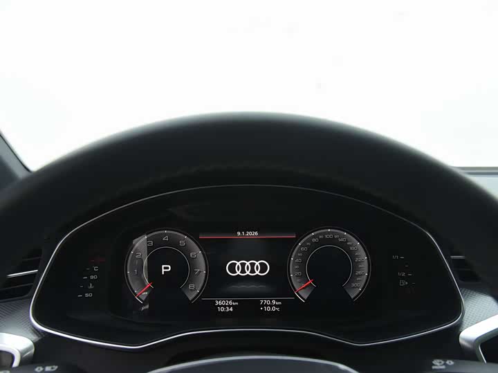 Фото 5 - Audi A6L