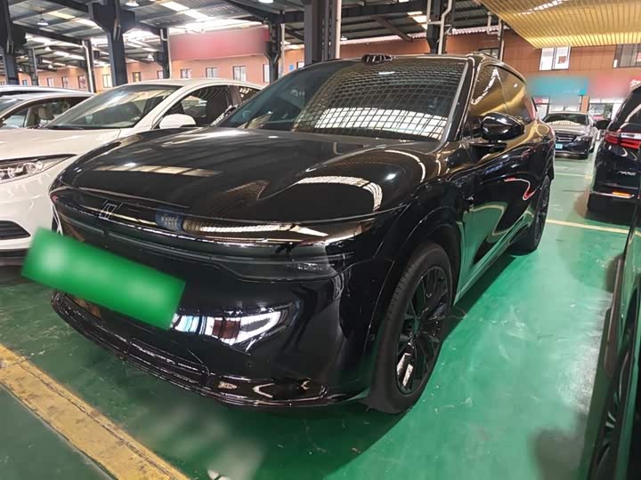 Фото 2 - Zeekr 7X