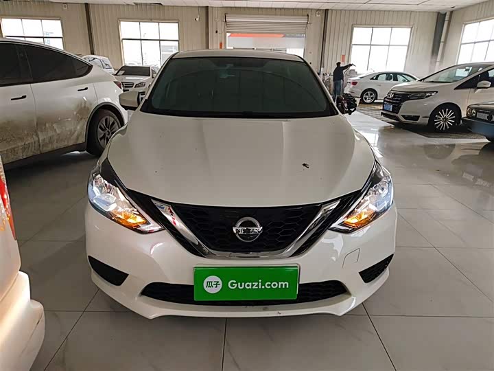 Фото 3 - Nissan Sylphy