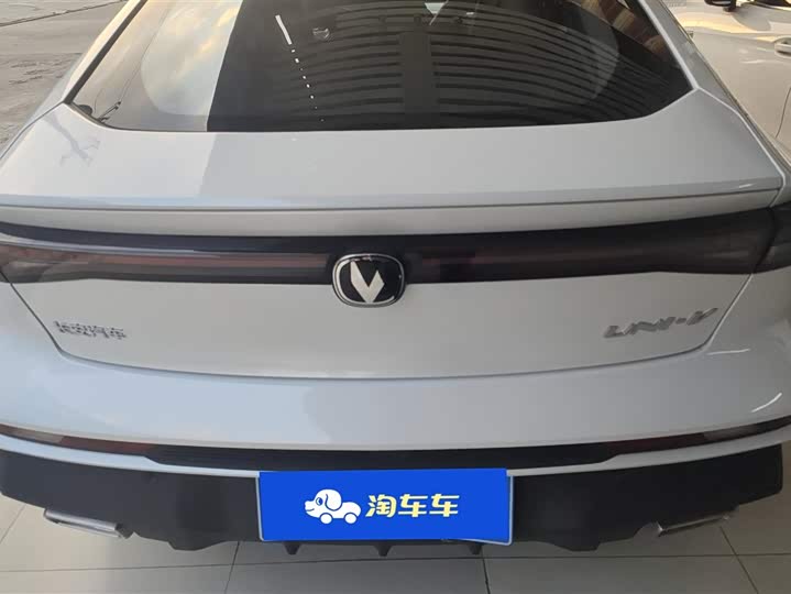 Фото 4 - Changan UNI-V