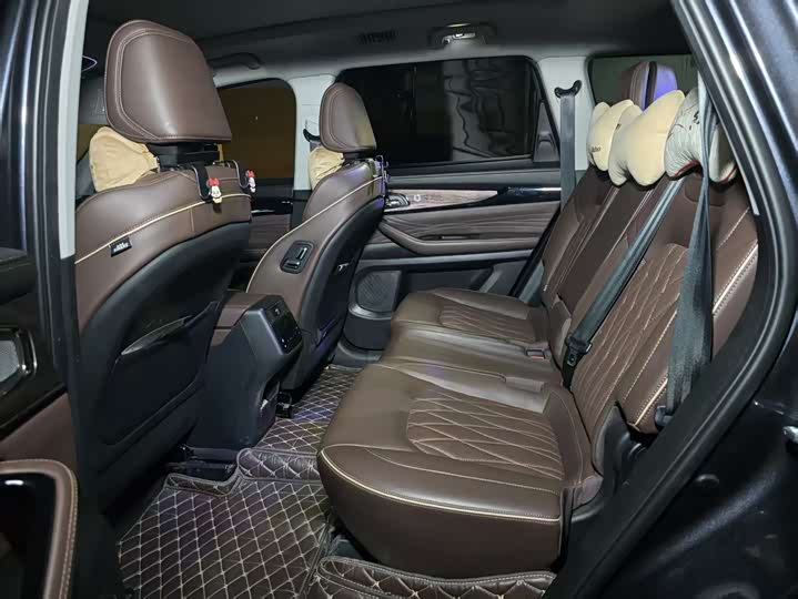 Фото 7 - Exeed VX