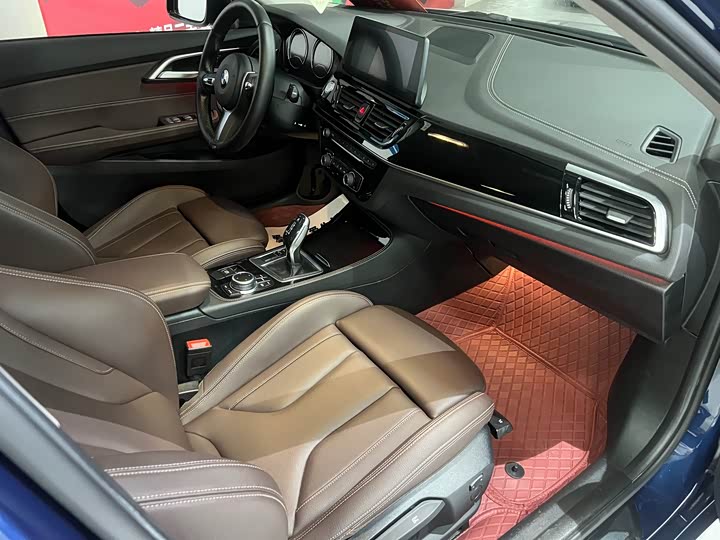 Фото 4 - BMW 1 Series