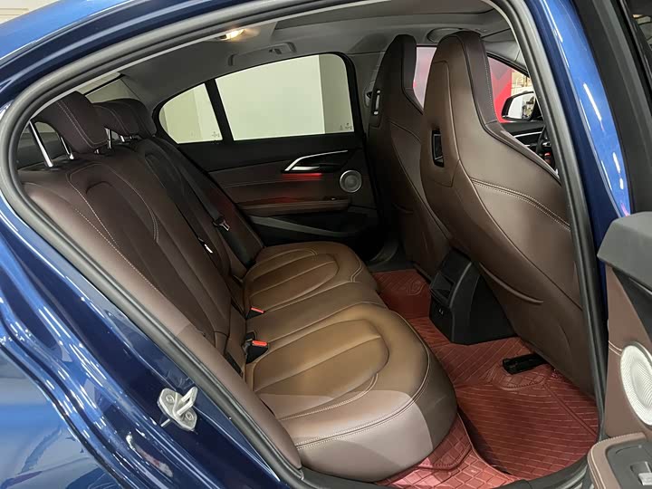 Фото 7 - BMW 1 Series