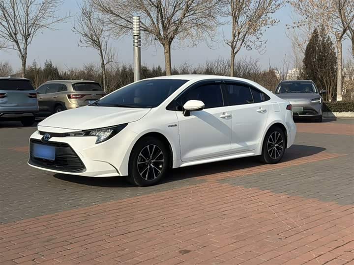 Фото 2 - Toyota Levin