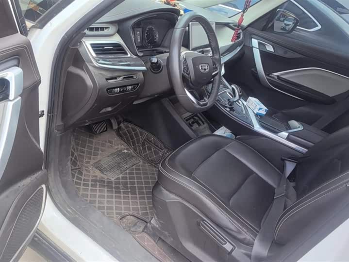 Фото 9 - Geely Jiaji