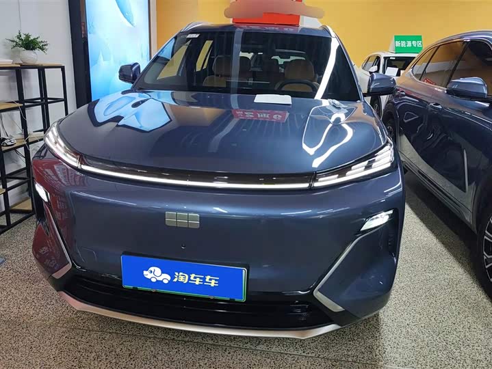 Фото 2 - Geely Galaxy Starship 7