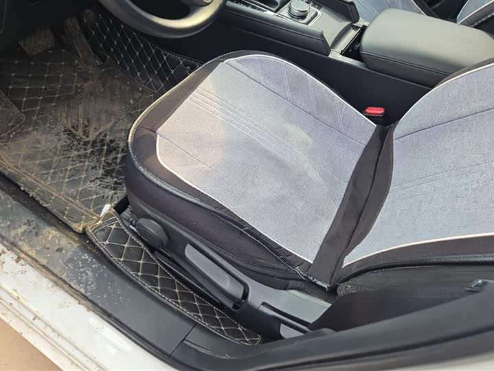 Фото 9 - Mazda 3 (Axela)