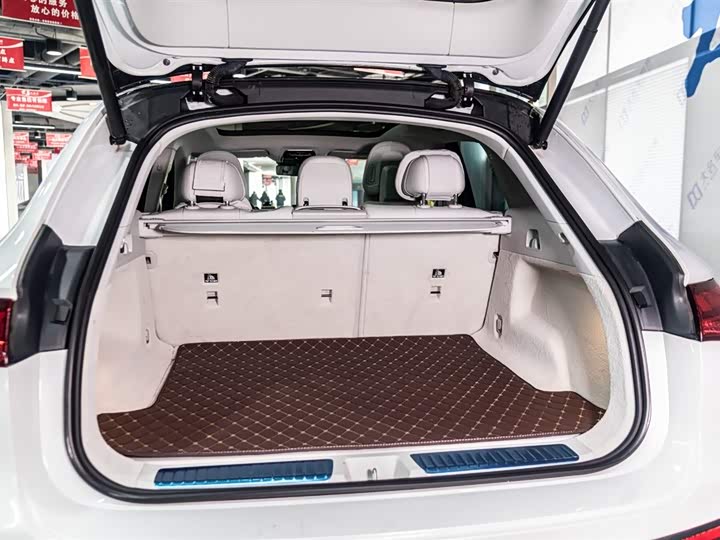 Фото 6 - Mercedes-Benz EQE SUV