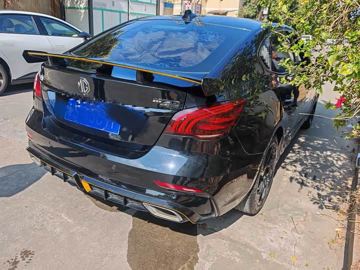 Фото 2 - MG Motor 6