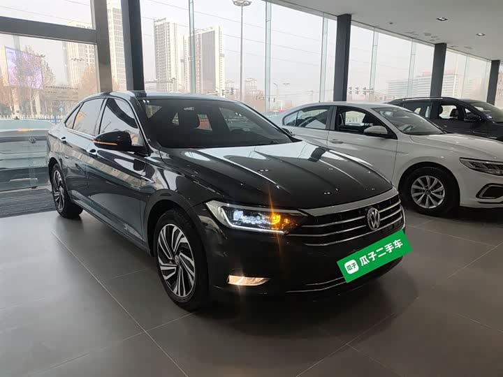 Фото 4 - Volkswagen Sagitar L