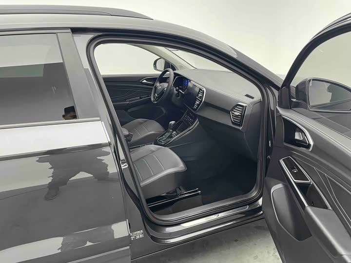 Фото 7 - Jetta VS7