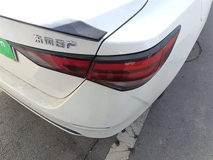 Фото 8 - Nissan Sylphy