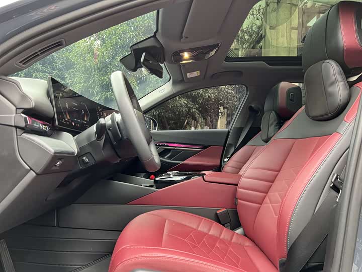 Фото 9 - BMW 5 Series