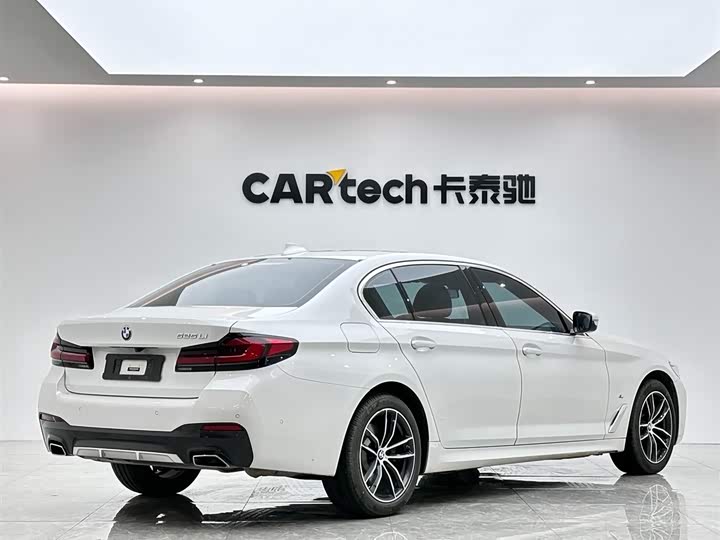 Фото 5 - BMW 5 Series