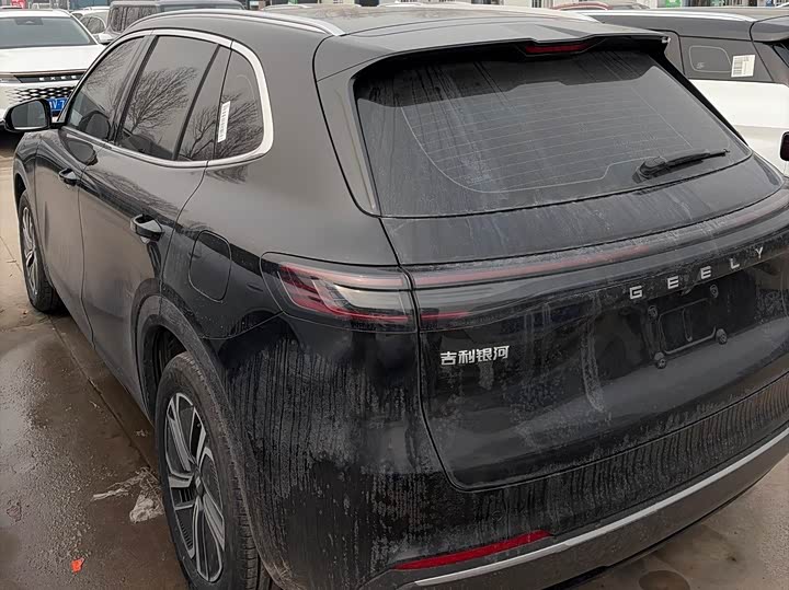 Фото 6 - Geely Galaxy Starship 7