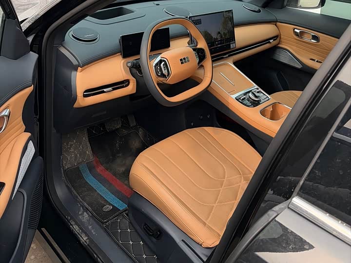 Фото 9 - Geely Galaxy Starship 7