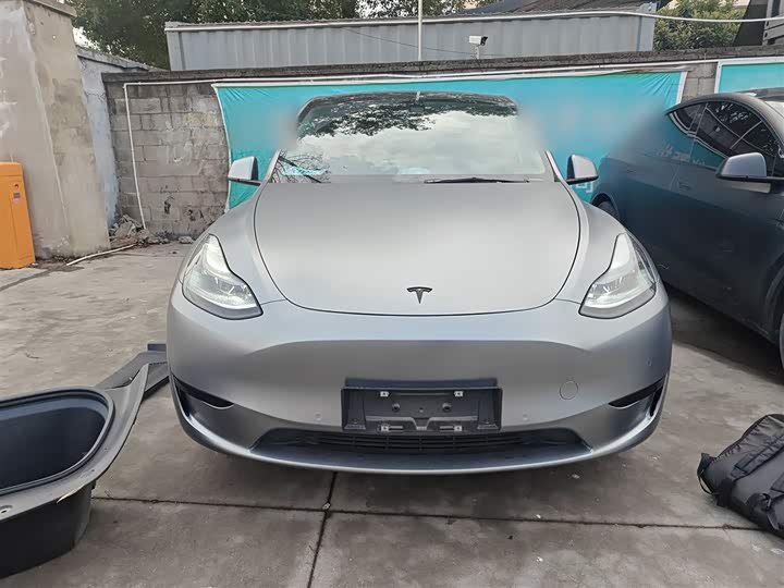 Фото 3 - Tesla Model Y