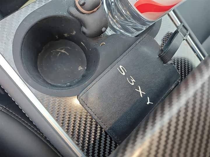 Фото 9 - Tesla Model Y