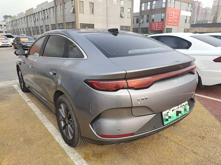 Фото 5 - BYD Qin L