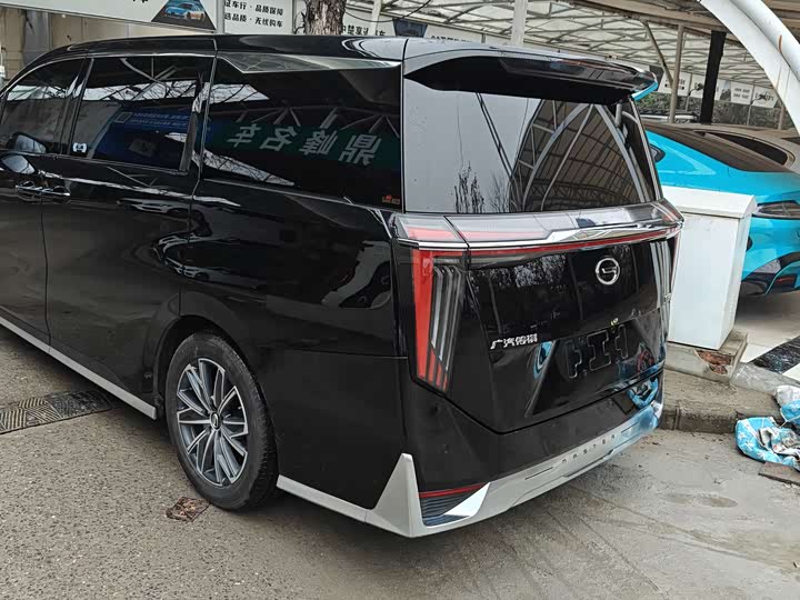 Фото 6 - GAC Trumpchi M8