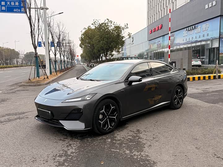 Фото 1 - Changan Deepal SL03