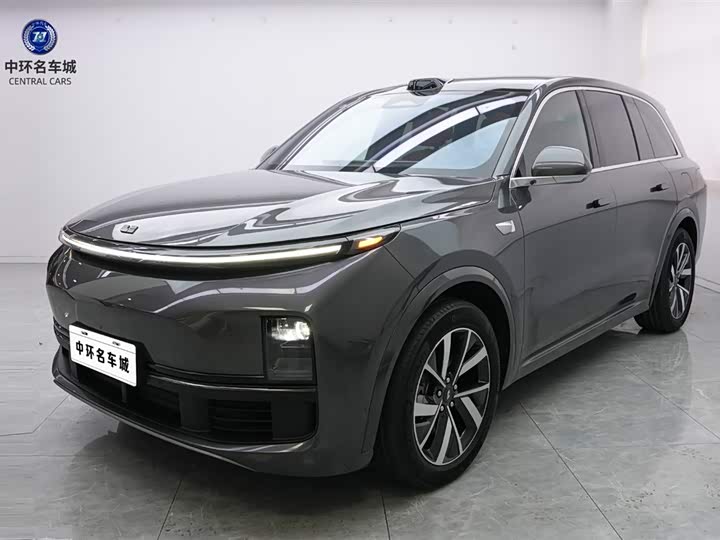 Фото 1 - LiXiang L8