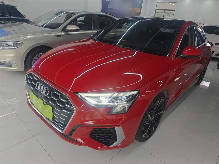 Фото 1 - Audi A3