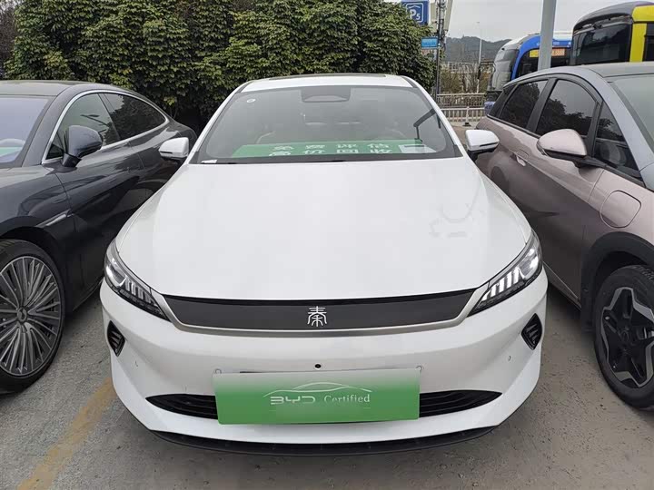 Фото 3 - BYD Qin Plus