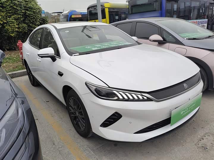 Фото 4 - BYD Qin Plus